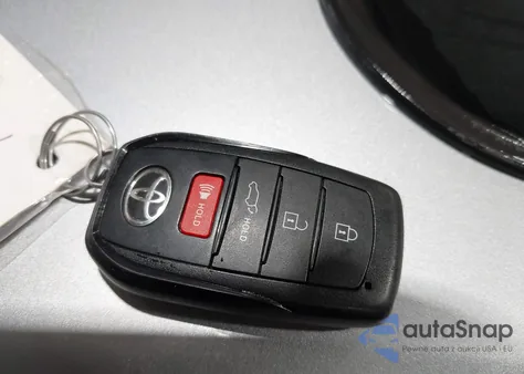 2024 Toyota Corolla Cross Xle from USA, damaged, VIN 7MUDAABG4RV101637